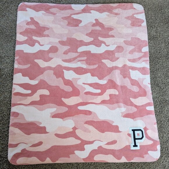 PINK Sherpa Blanket - Picture 1 of 3